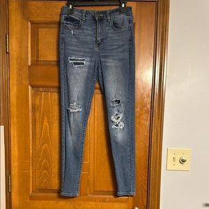 Women's Distressed Blue Jeans